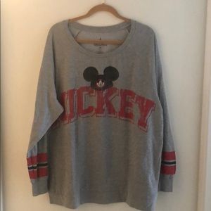 DISNEY — like new!